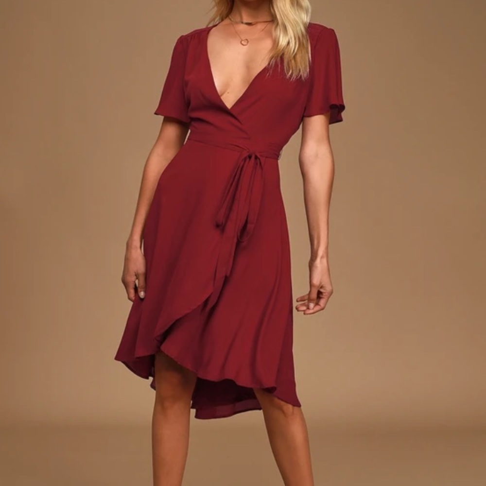 Lulu’s Rise to the Occasion burgundy midi wrap dress, size medium,NWT